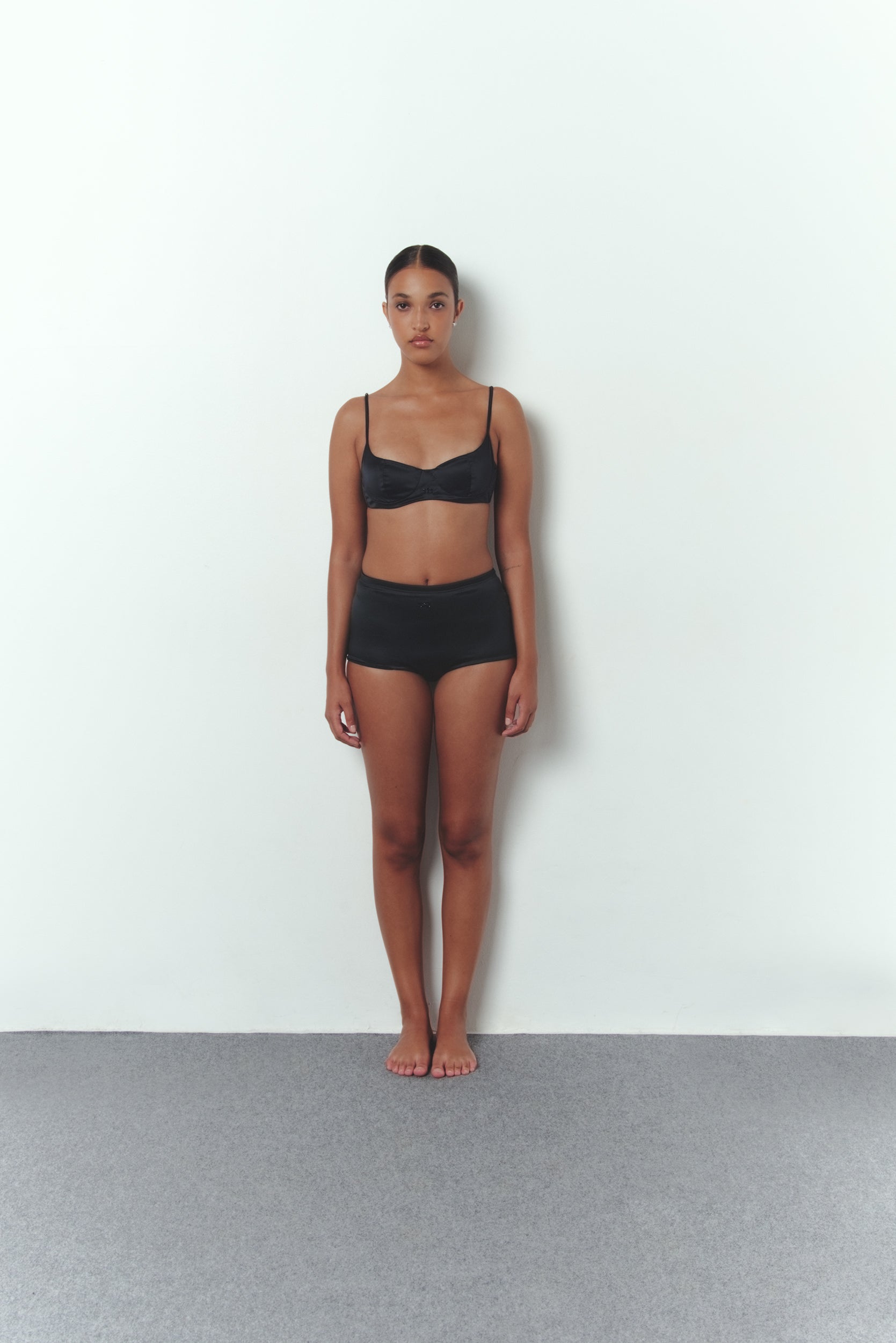 TALIA MICRO SHORTS - Black