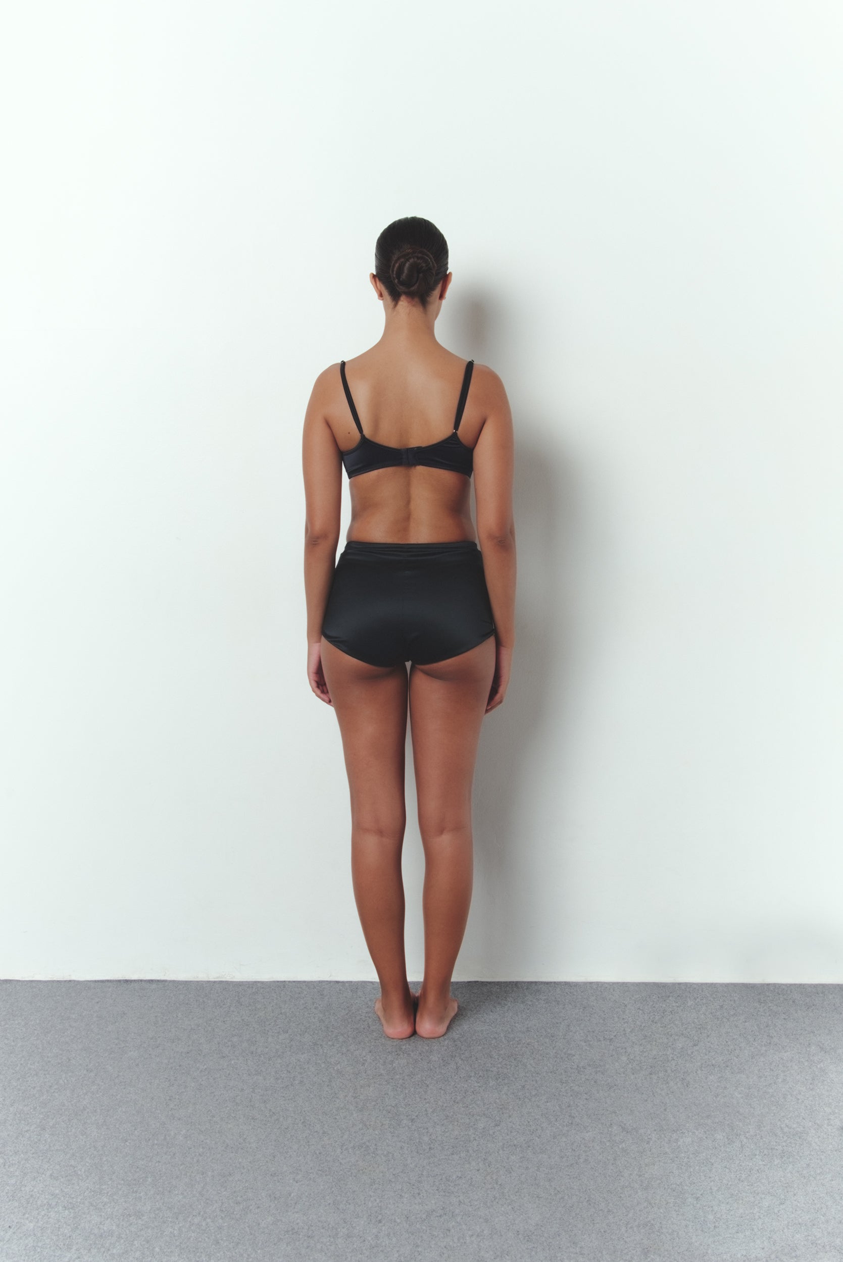 TALIA MICRO SHORTS - Black